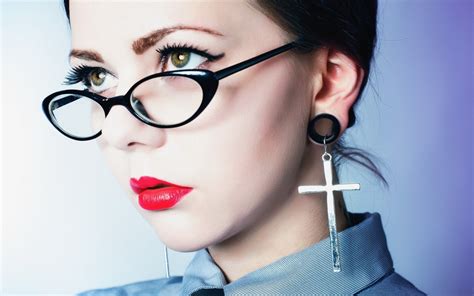 pin by Роман Парамонов on eyewear girls with glasses glasses womens