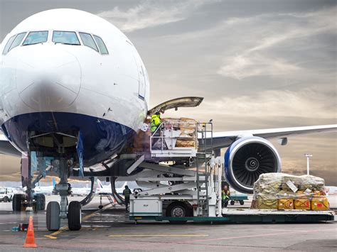 international air freight  overview
