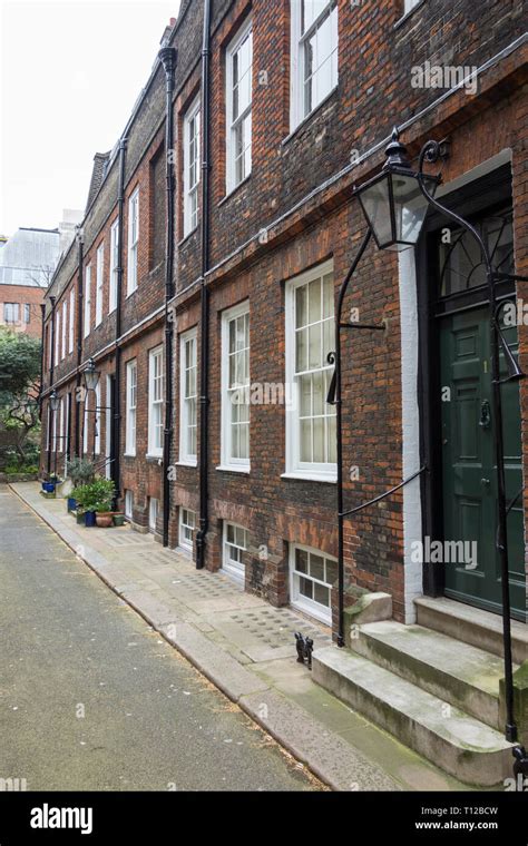london  century houses  res stock photography  images alamy