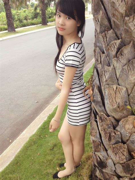 Enjoy The Blossoming Body Of A Vietnamese Teen Girl The Most