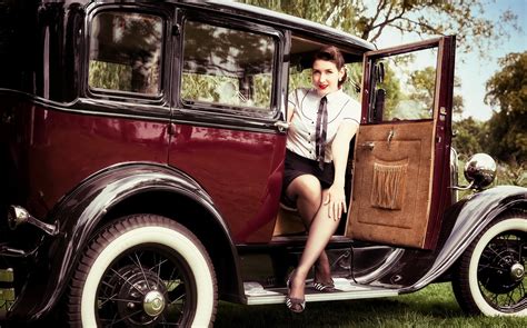 Women Classy Classic Cars