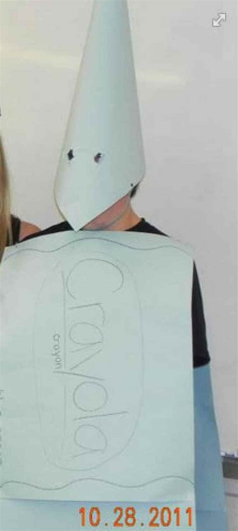 40 Really Awful Halloween Costume Fails