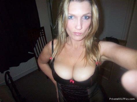 milf selfie with popping cleavage private milf pics