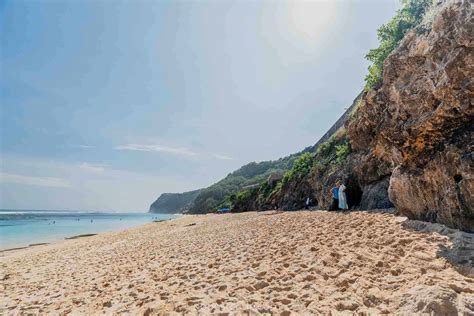 Pantai Melasti Beach Bali Best Travel Guide