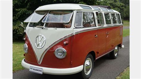 vw kombi sets world record  auction car news carsguide