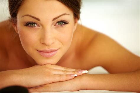 deep tissue massage — bella medical spa deep tissue massage deep