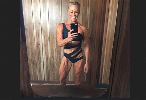 Over 50 Fitness Enthusiasts Female Bodybuildingage At Age 57