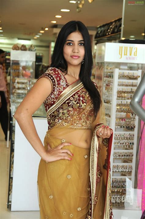 dressing below navel saree mahima model hot navel in saree