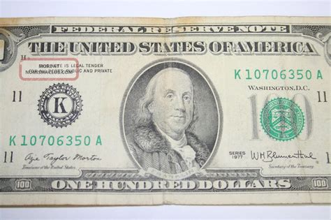 dollar bill  small head design  note  frb dallas