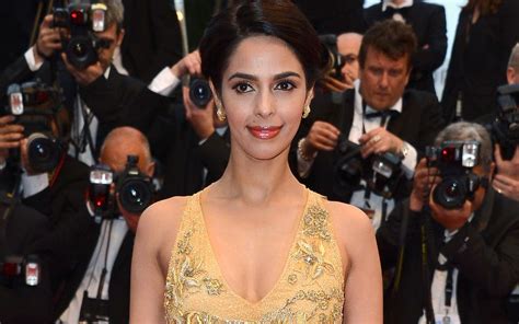 mallika sherawat bollywood star tear gassed and beaten up by masked
