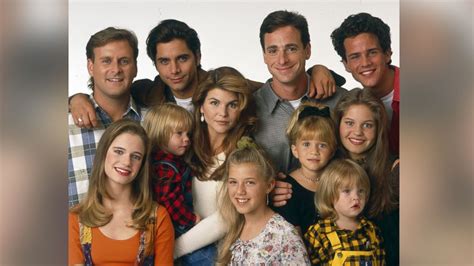 netflix releases fuller house teaser trailer and premiere date good