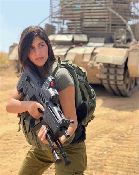 Pin By Gustavo Lunz On Idf Idf Women Military Women Israeli Girls