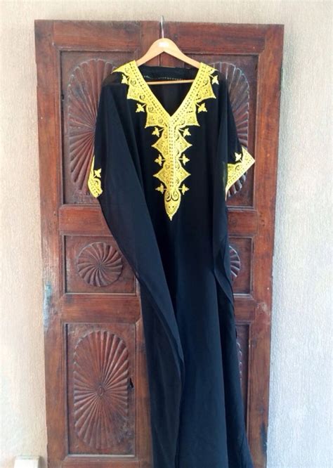 traditional embroidered bahraini kaftan maxi dress