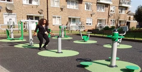 outdoor gyms build  healthy living