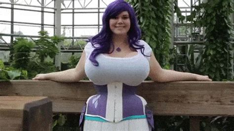 cosplay gif find share  giphy