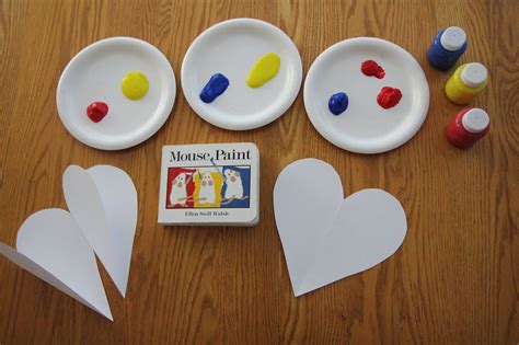 surprise color mixing heart craft  preschoolers mouse paint color