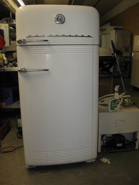 kelvinator refrigerator  stove instappraisal
