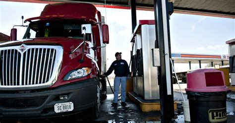 Trucking Companies Are Struggling To Attract Drivers To The Big Rig