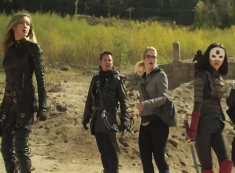 Arrow First Look At Katana In Teaser For This Is Your Sword