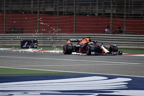 formula  qualifying session  march  bahrain international