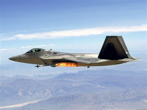 Military Lockheed Martin F 22 Raptor Wallpaper