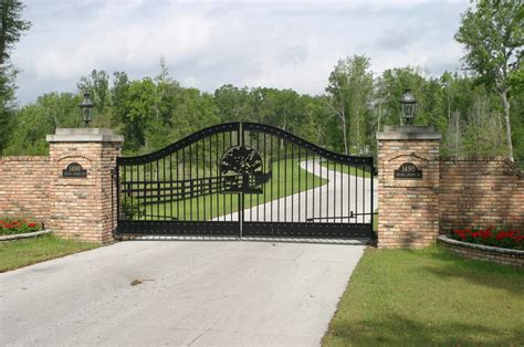 gates  entrances double  manufacturing
