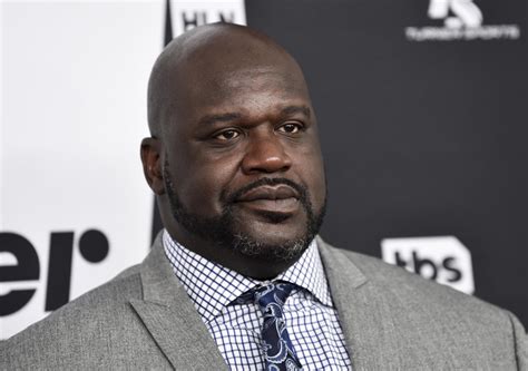 shaquille o neal is still salty about losing unanimous mvp