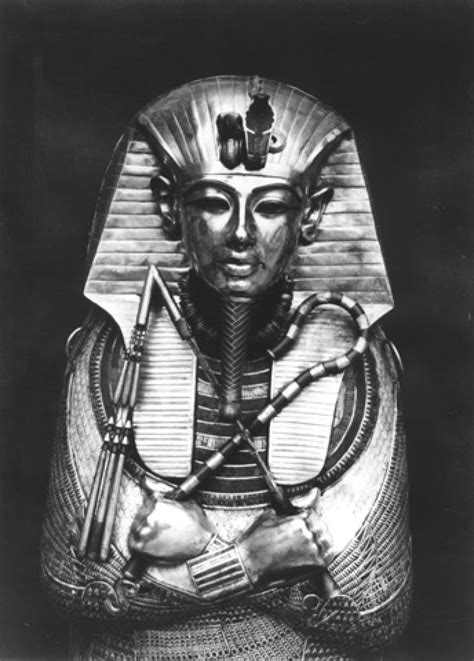 9 bizarre facts you didn t know about king tut s mummy photos huffpost