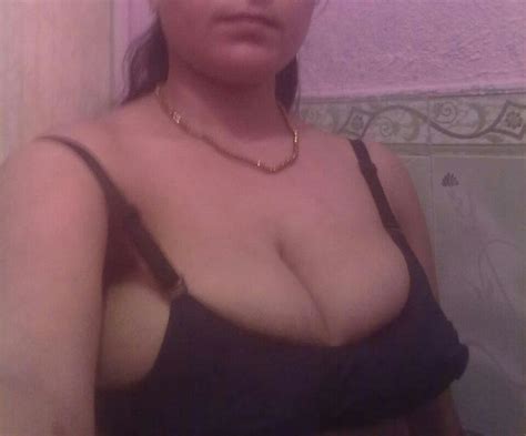 real indian gfs hottest nude indian girls indian ex girlfriends and amateurs no fatties here