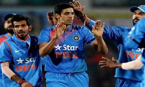 oct ashish nehra set  retire  international cricket  november