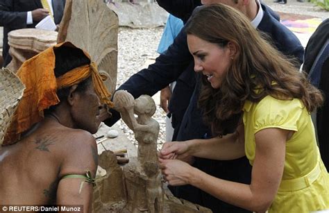 kate middleton closer photos so what duchess of cambridge giggles as she greets topless women
