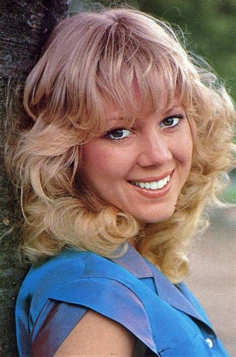 picture of lynn holly johnson
