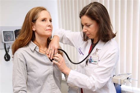 why do doctors ignore signs of heart attacks in women