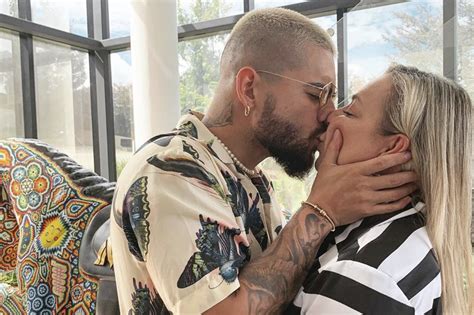 maluma kissing his mother on the lips is ‘a cultural thing says rep the independent