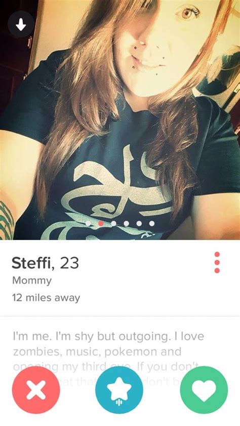 the best worst profiles and conversations in the tinder universe 41