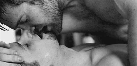 gay couples kissing tumblr