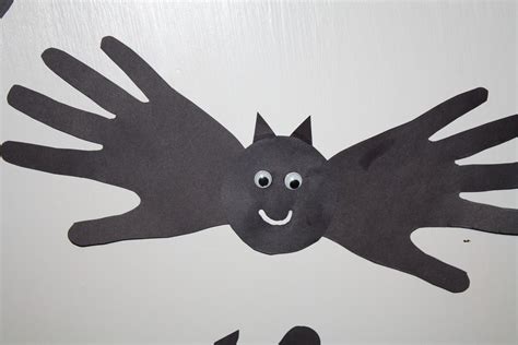 bats hand print google search animal crafts nursery crafts