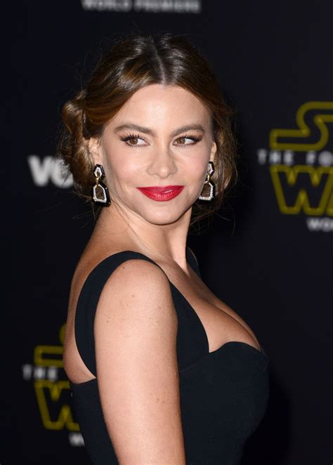 sofia vergara star wars the force awakens premiere in hollywood