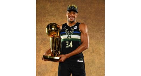 Giannis Scores 50 To Power Bucks To First Nba Title Since