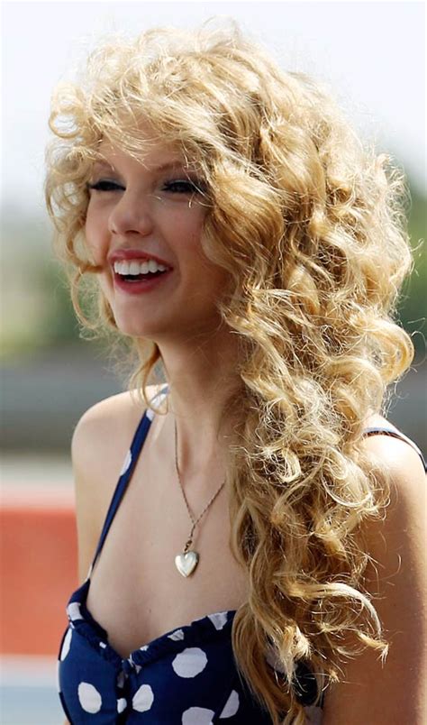10 Formal Curly Everyday Hairstyles