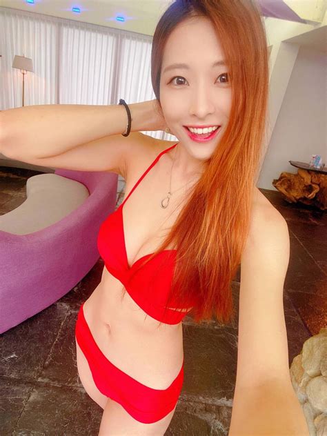 【圖】台妹凱晴 紅色bikini大放送 香港高登討論區