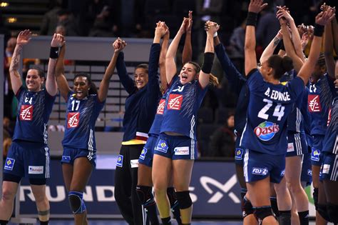 le journal rtl de  mondial feminin de handball les bleues en finale