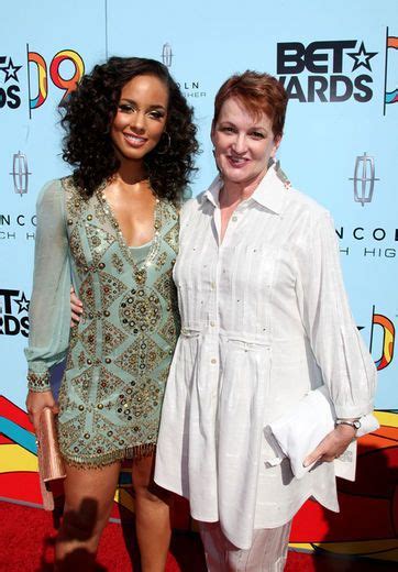 celebrities and their mothers alicia keys mom alicia