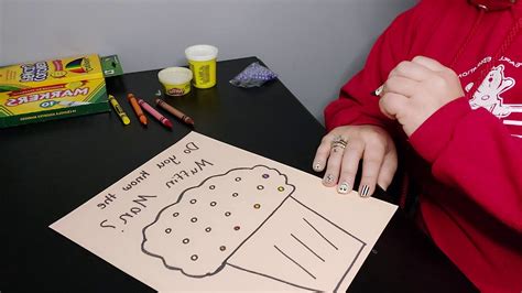 muffin man coloring page youtube