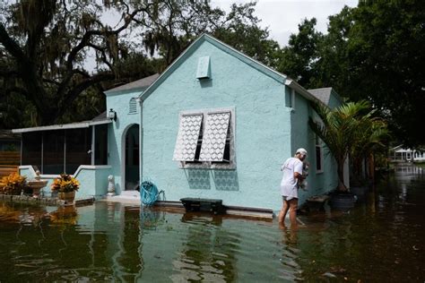 tarpon springs flooded  hurricane idalia