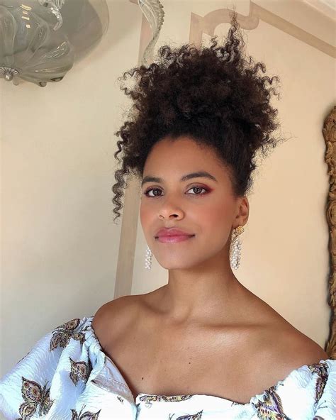 zazie beetz takes summer s most popular makeup hue for a spin at the