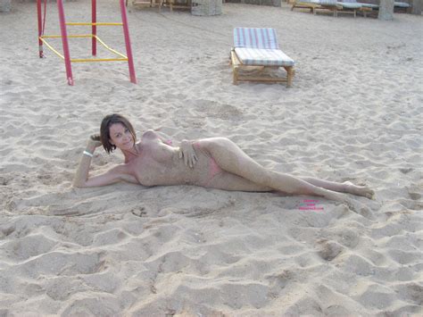 topless amateur on the beach 2 april 2012 voyeur web