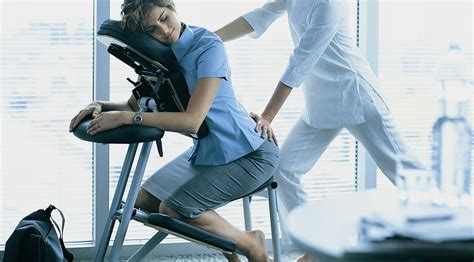 Chair Massage At Work What To Expect Soma Novo