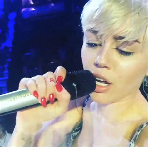 miley cyrus grabs her crotch and bares her bruised behind in scandalous new sexy selfie daily star
