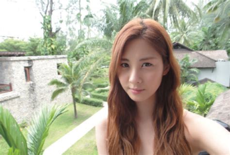 [pictures] Snsd S Phuket Photobook Photos Leaked Daily